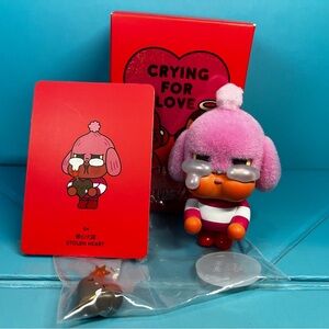 Pop Mart - Crybaby - Crying For Love Series - Stolen Heart Flocked Figure
